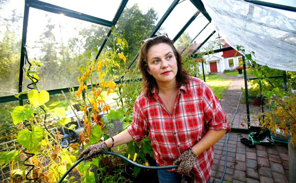 "Jag är ett maskrosbarn, och det var tur att jag hade min gammelmorfar", konstaterar Malin Kling Uddgren. Foto: Linn Malmén