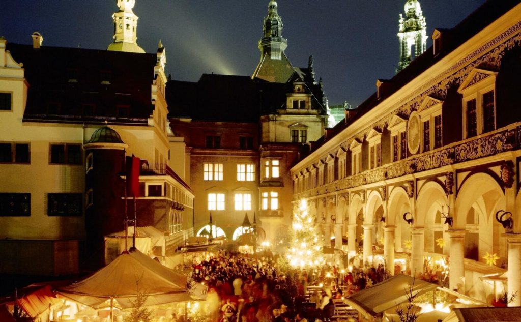 Julstämning vid Stallhof i Dresden.