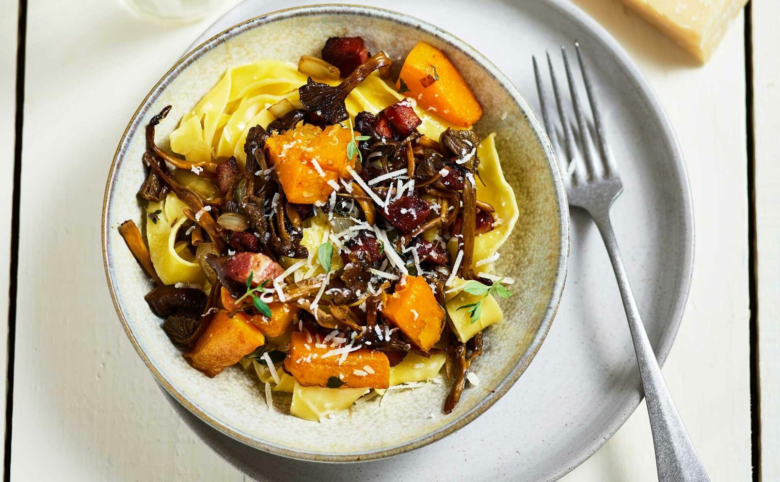 Pasta med trattkantareller