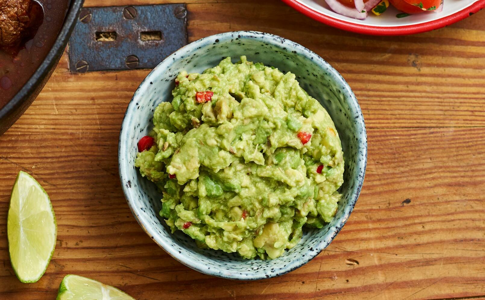 Guacamole med rödlök