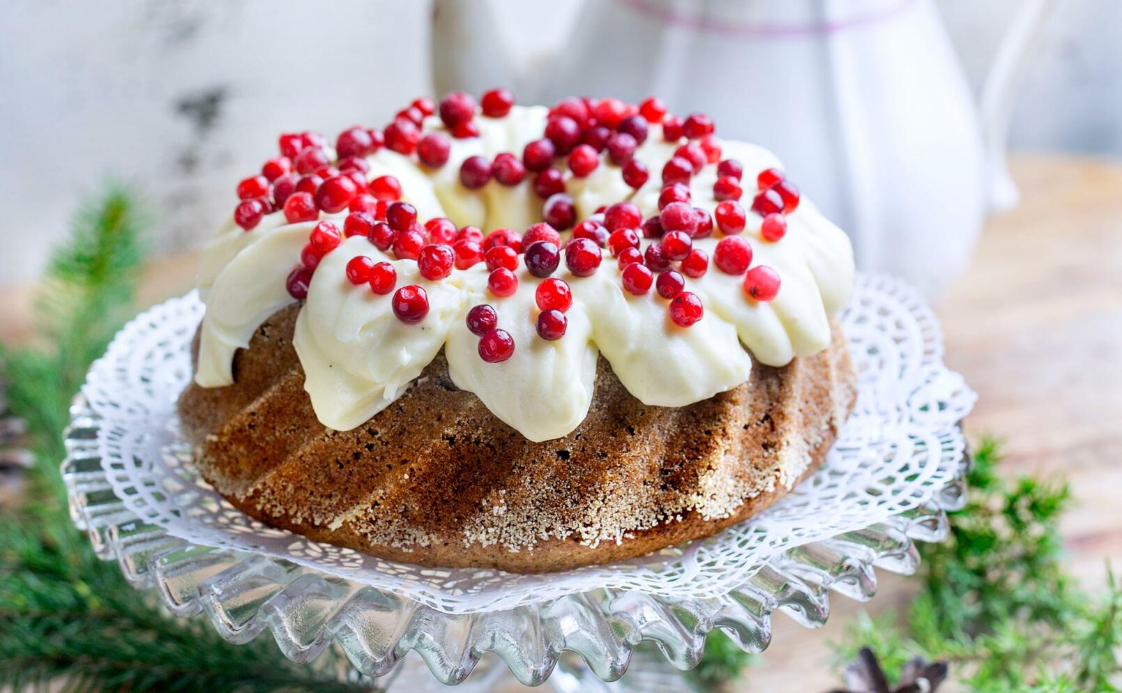 Mjuk pepparkaka med frosting