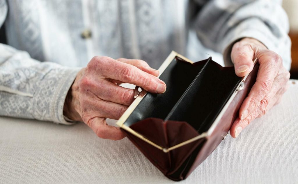 Svenska pensionärer har fått det sämre Foto: Istock