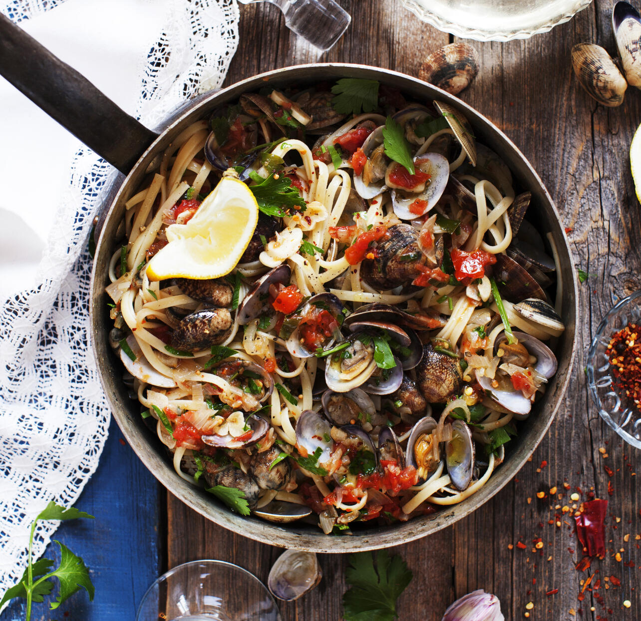 Pasta vongole med vitt vin