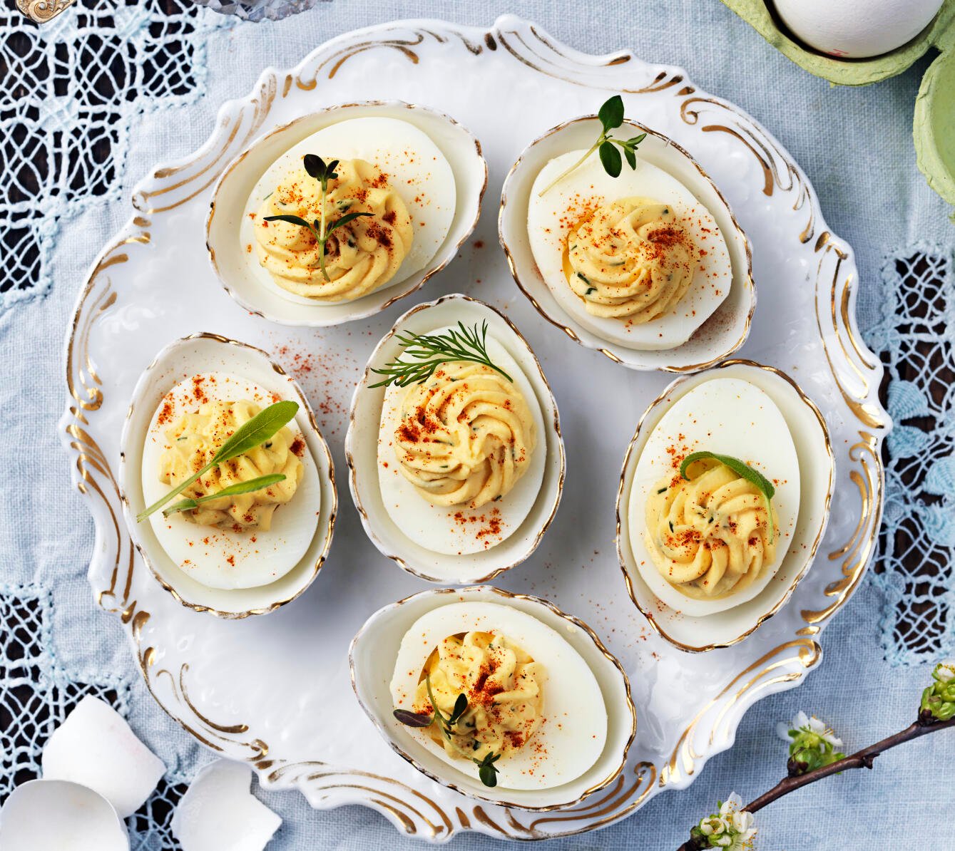 Deviled eggs med dill