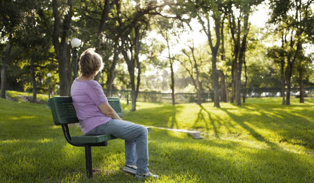 Många pensionärer skäms över att ha ont om pengar. De ber hellre om hjälp hos frivilligorganisationer än lånar pengar av sina barn. Foto: Istock