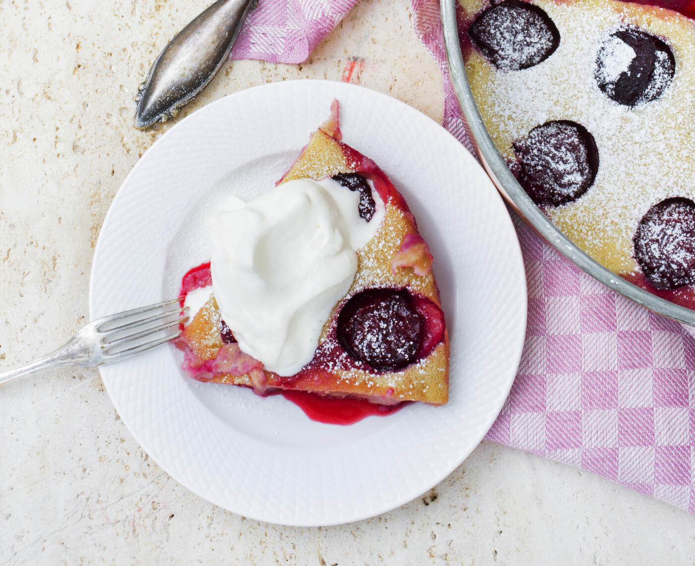 Clafoutis med plommon