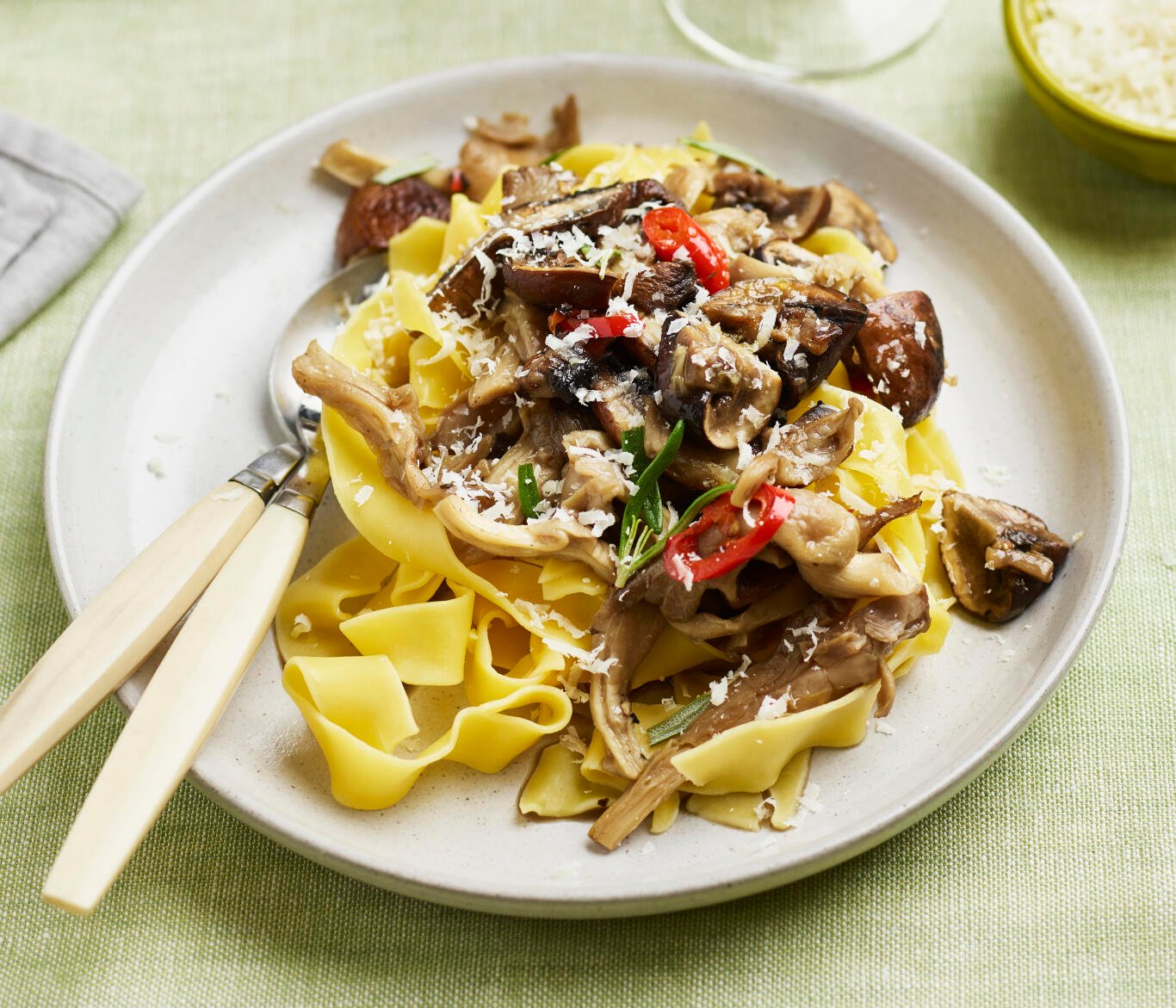 Pappardelle med blandsvamp