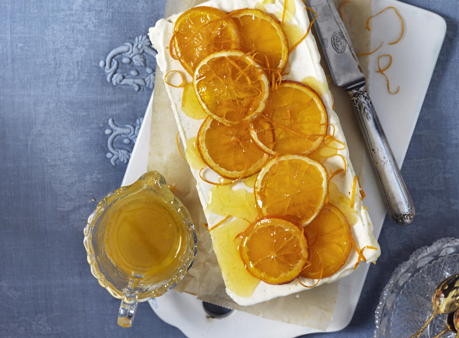 Apelsinparfait med apelsinsirap