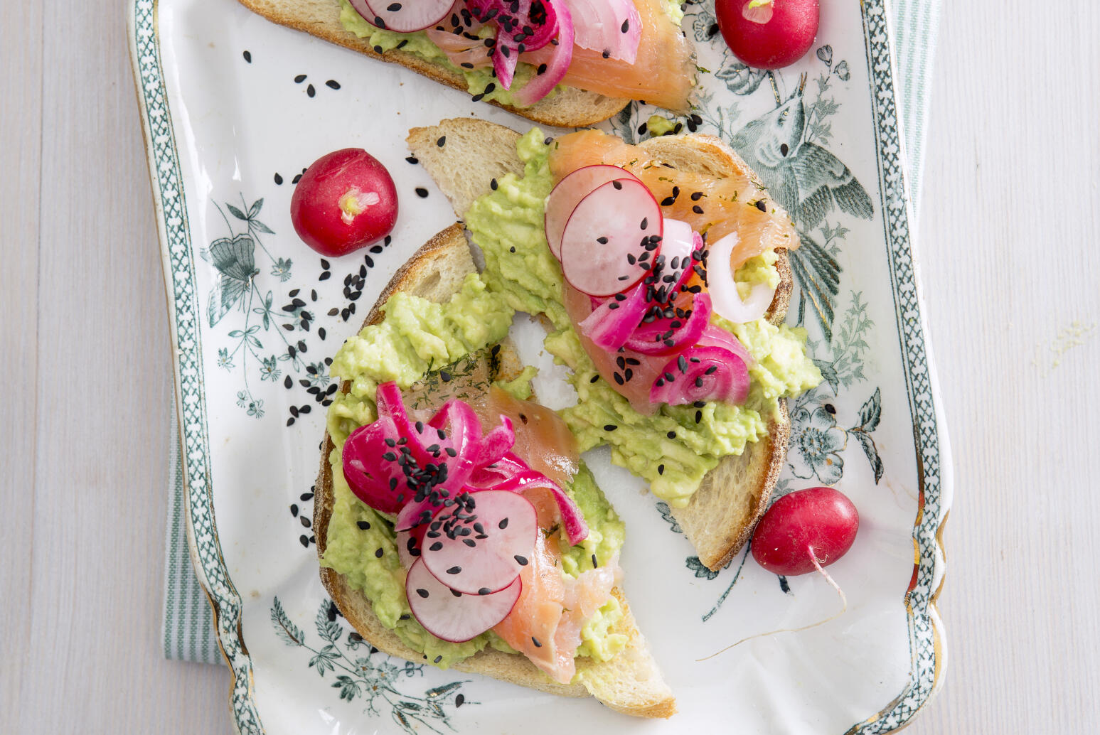 Avokadotoast med gravad lax