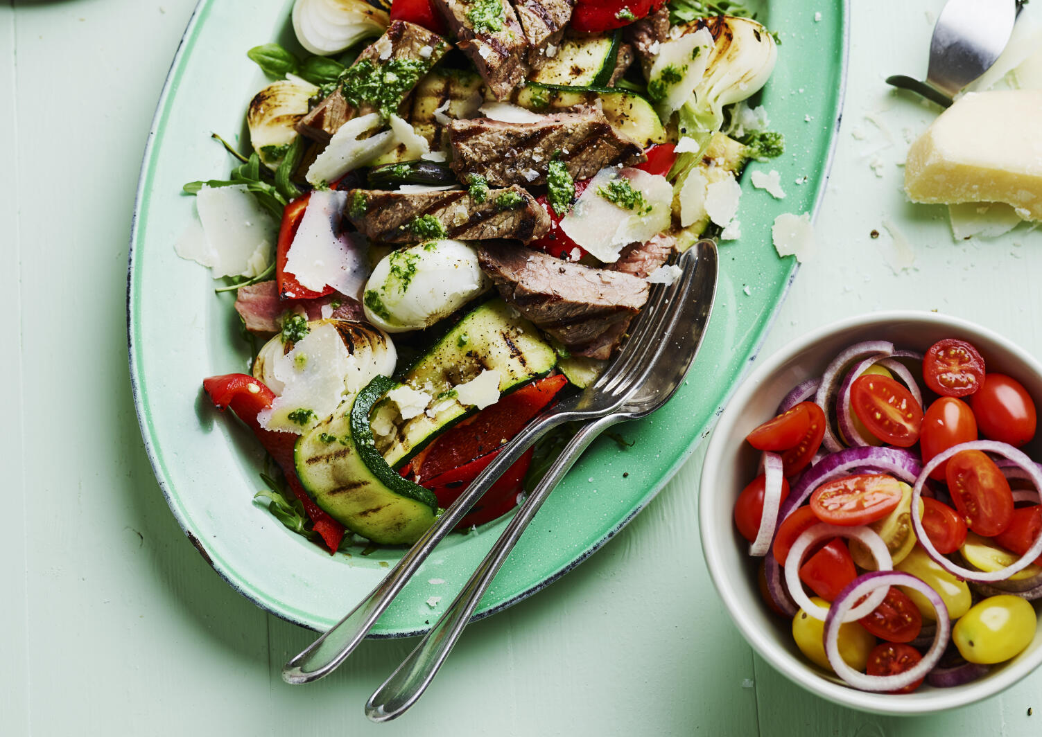 Ryggbiff tagliata med grönsaker
