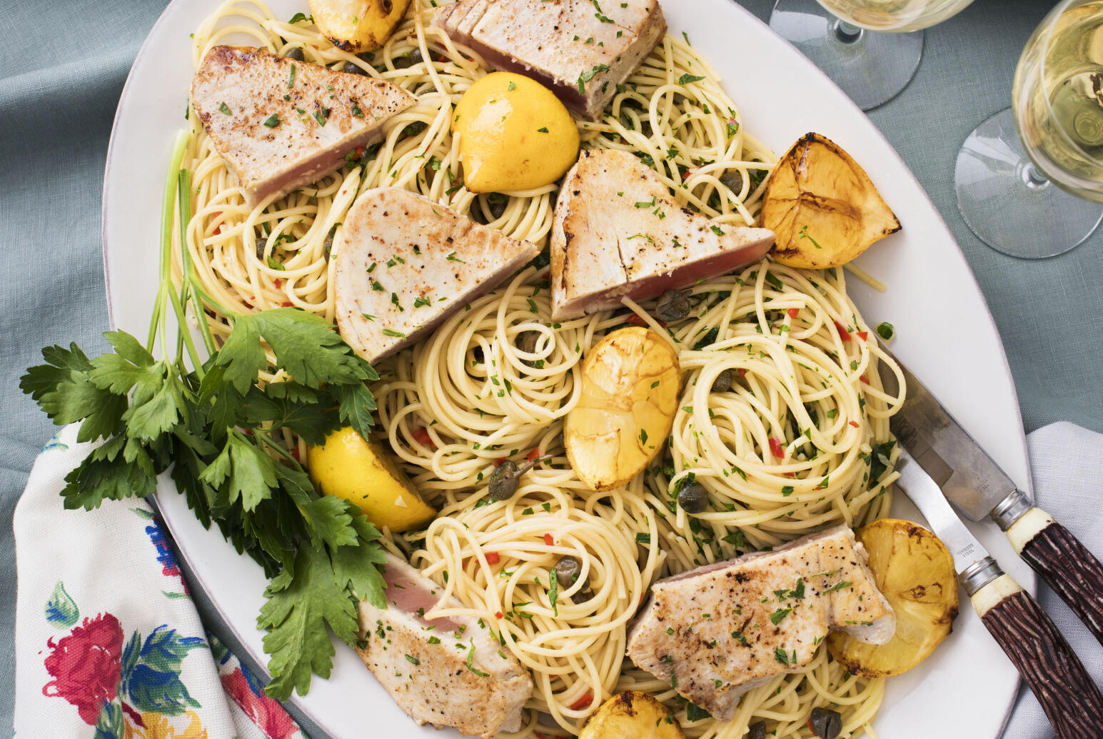 Halstrad tonfisk med spagetti