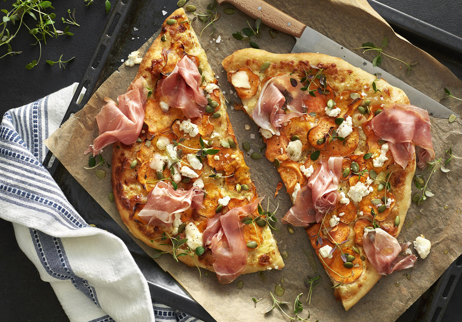Pizza bianca med sötpotatis