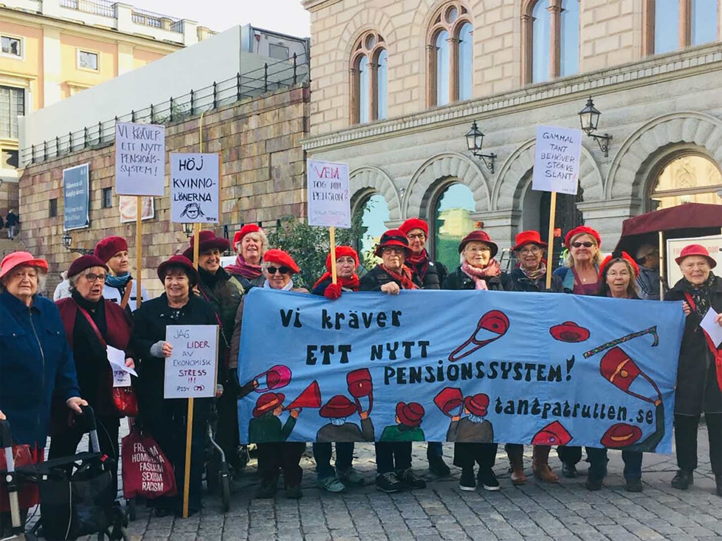 Brännande aktuellt! Tantpatrullen ryter ifrån: “Vi vill kunna leva på vår pension!”