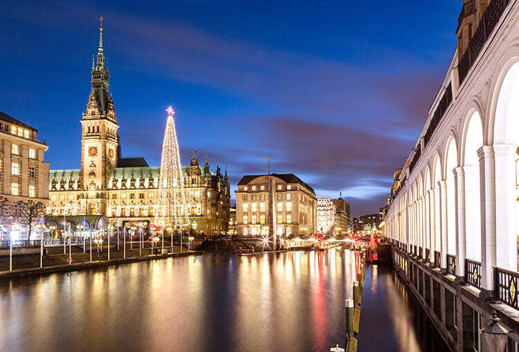 Hitta julstämningen i Hamburg i år