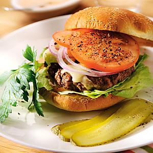 Helgens VM-meny – 5 recept på hamburgare