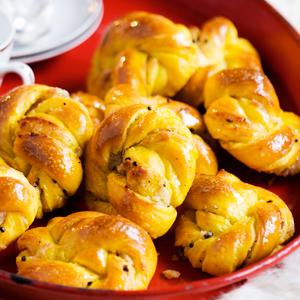 Tio smarriga recept på lussebullar och saffransbröd