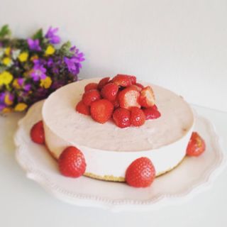 Fira jordgubbens dag med de här goda recepten