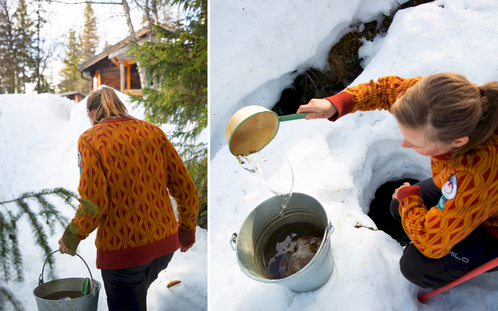 Sofie Werner hämtar vatten från bäck eftersom hennes fjällstuga saknar rinnande vatten.