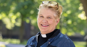 Prästen Camilla Lif ångrar inte det som varit: ”Jag rökte, drack och slangade bensin”