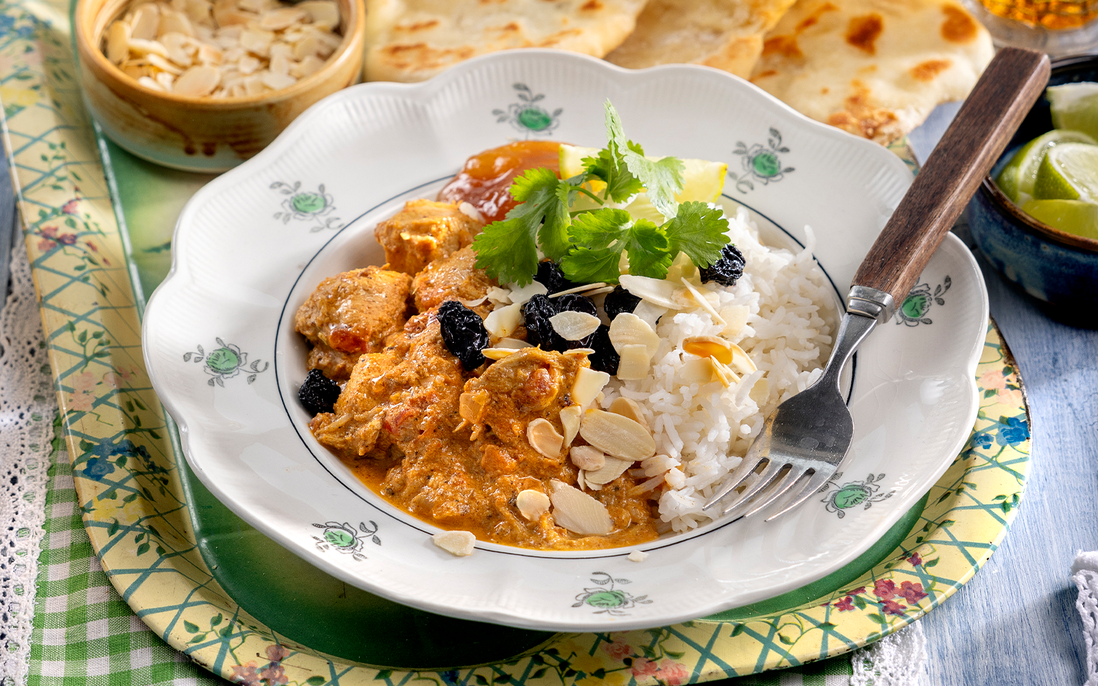 Butter chicken med naanbröd