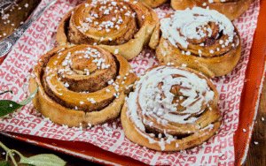Kanelbullar med frosting
