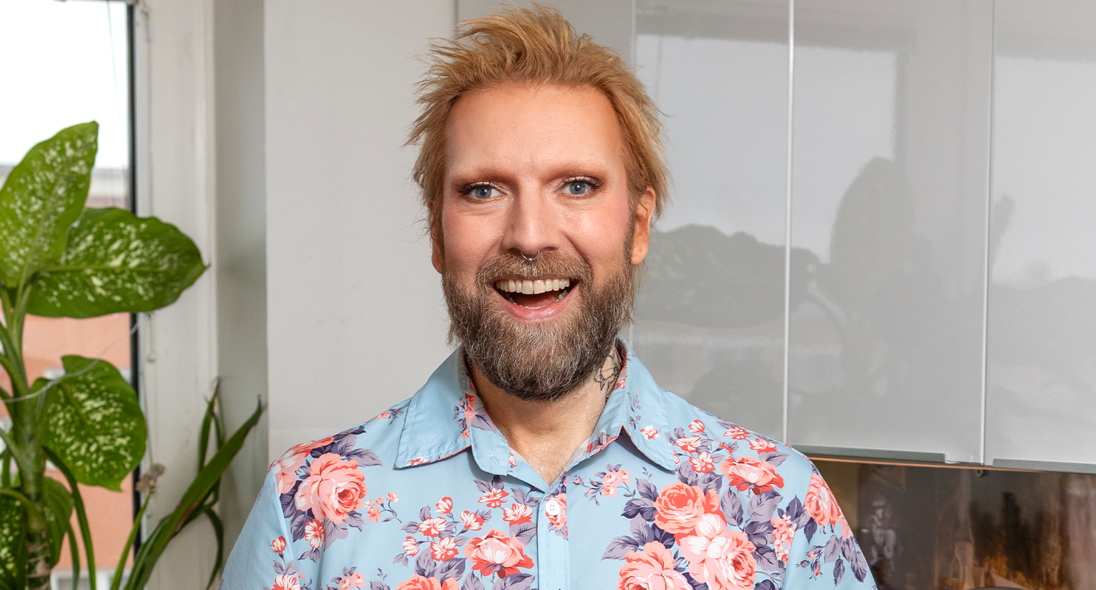 Hemma i köket hos Rickard Söderberg: ”Ha kul, så blir det gott!”