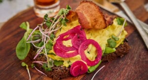 Majbritts smörrebröd med kycklingcurry