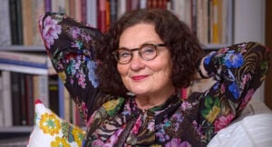 Ebba Witt-Brattström dolde sitt estniska arv och moderns bakgrund: ”Flykten har funnits som en skam i mig”