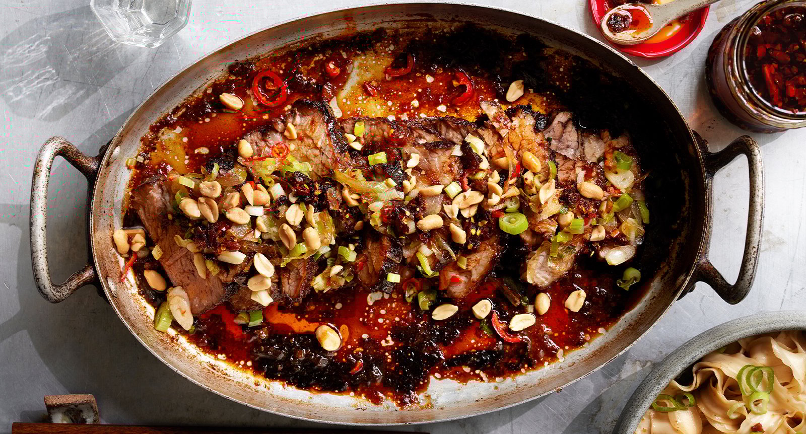 Kinesisk gryta med topping